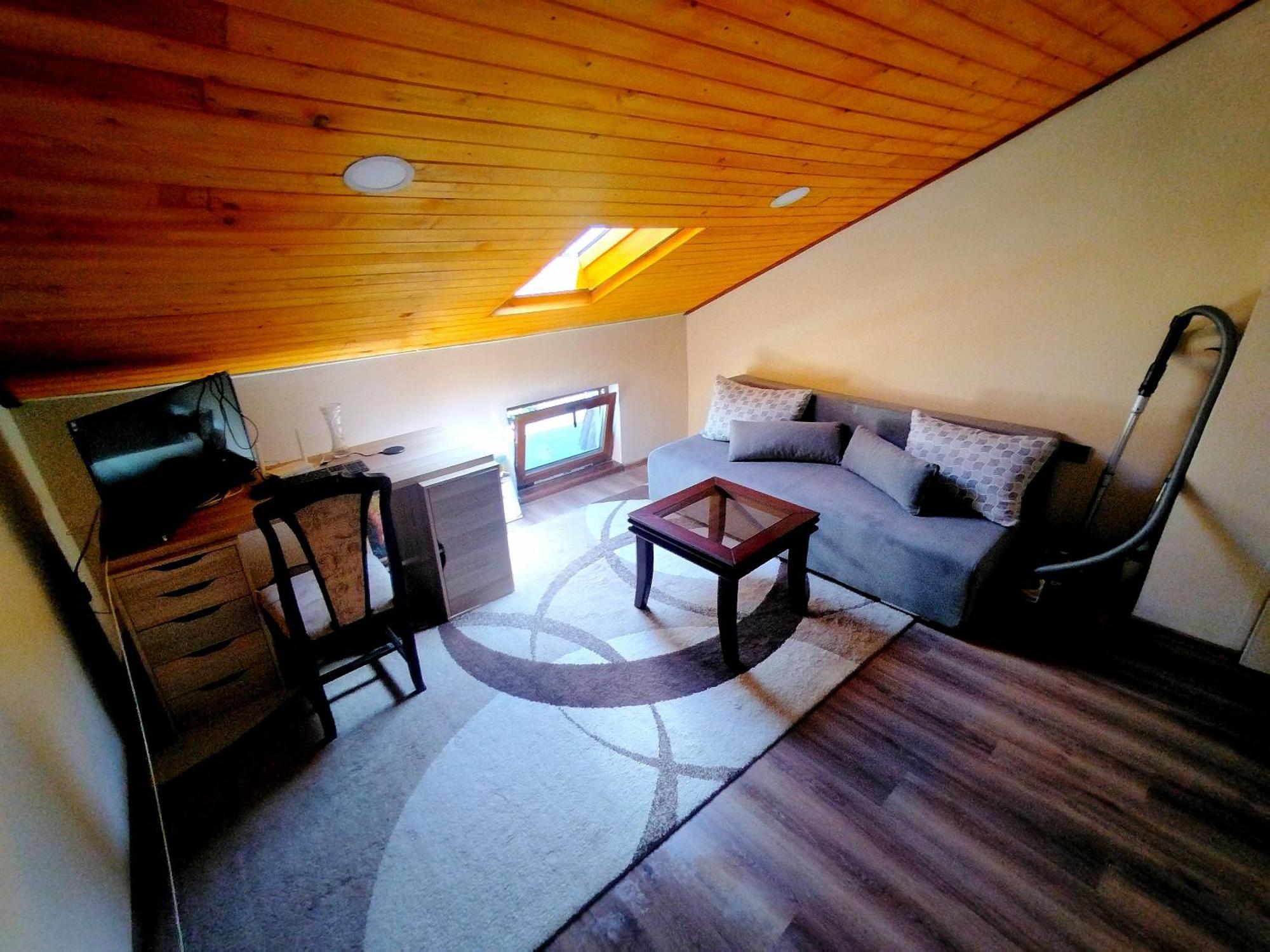 Low Budget Apartment With Breakfast #3 Варна Екстер'єр фото