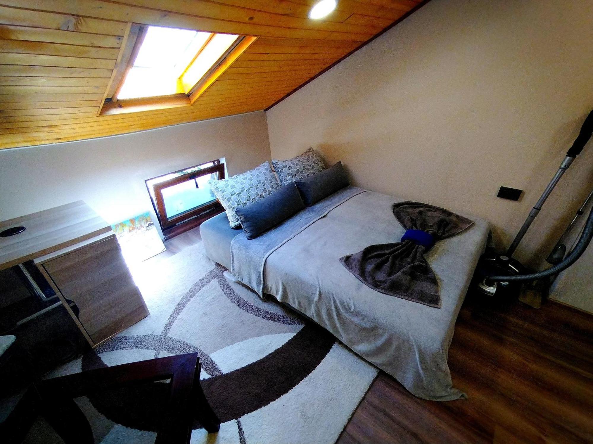 Low Budget Apartment With Breakfast #3 Варна Екстер'єр фото